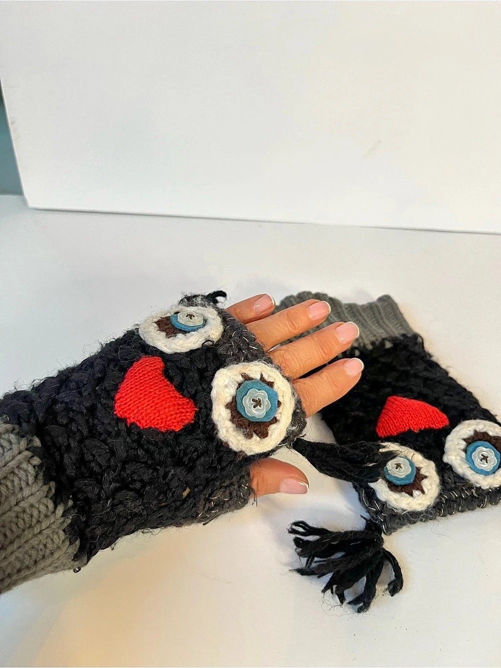 Owl Fingerless Gloves Black & Gray
